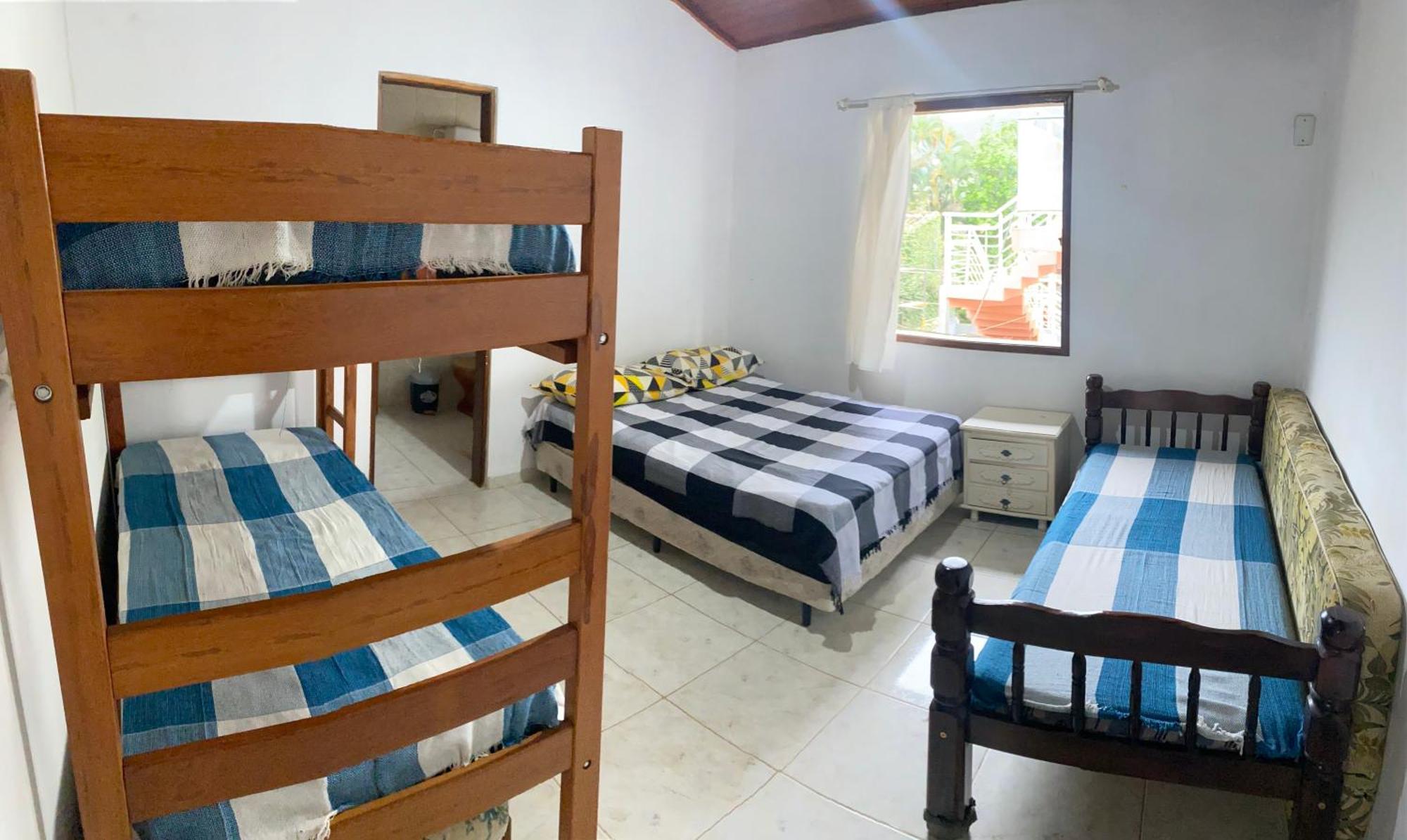 Chale 04 A 50 Metros Da Da Maranduba - Beira Mar Apartment *