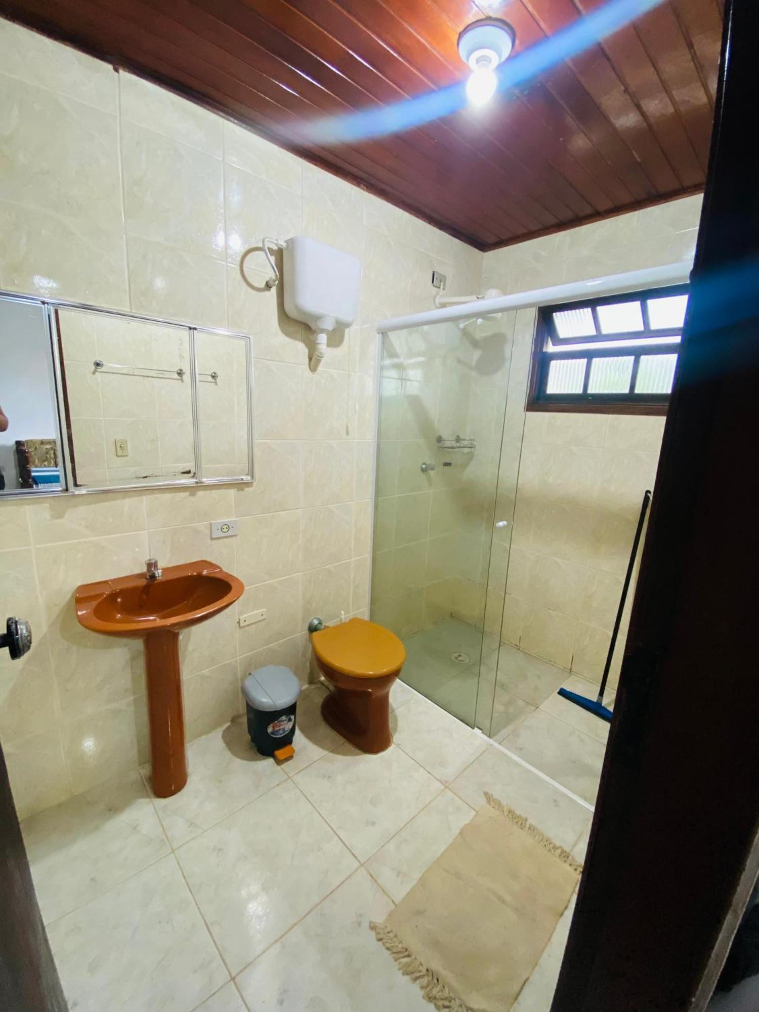 Chale 04 A 50 Metros Da Da Maranduba - Beira Mar Apartment *